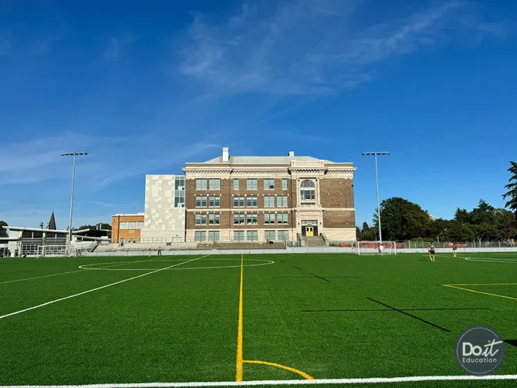 Victoria High School 10
