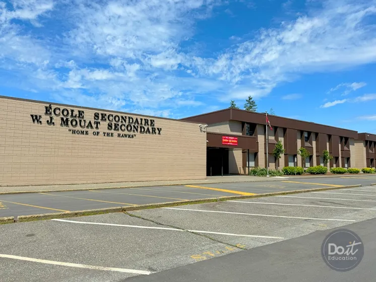 WJ Mouat Secondary 3