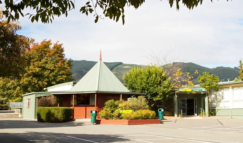 Waimea College Courtyard