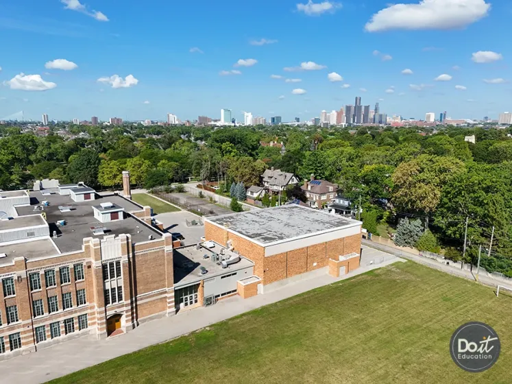 Walkerville Collegiate Institute 03