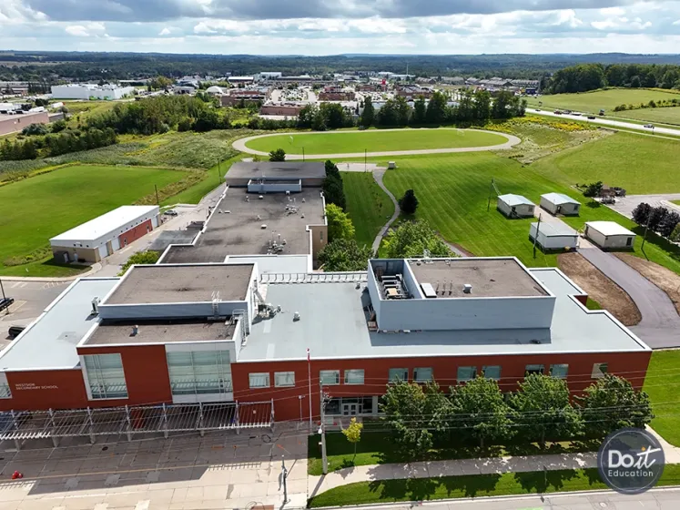 Westside Secondary (Orangeville) Gebäude